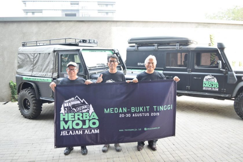 Herbamojo Adakan Herbamojo Jelajah Alam, Bersama Komunitas